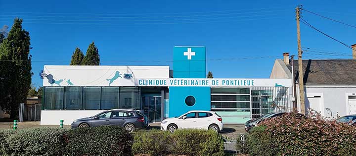 La clinique vétérinaire de Pontlieue dispose d'un parking réservé